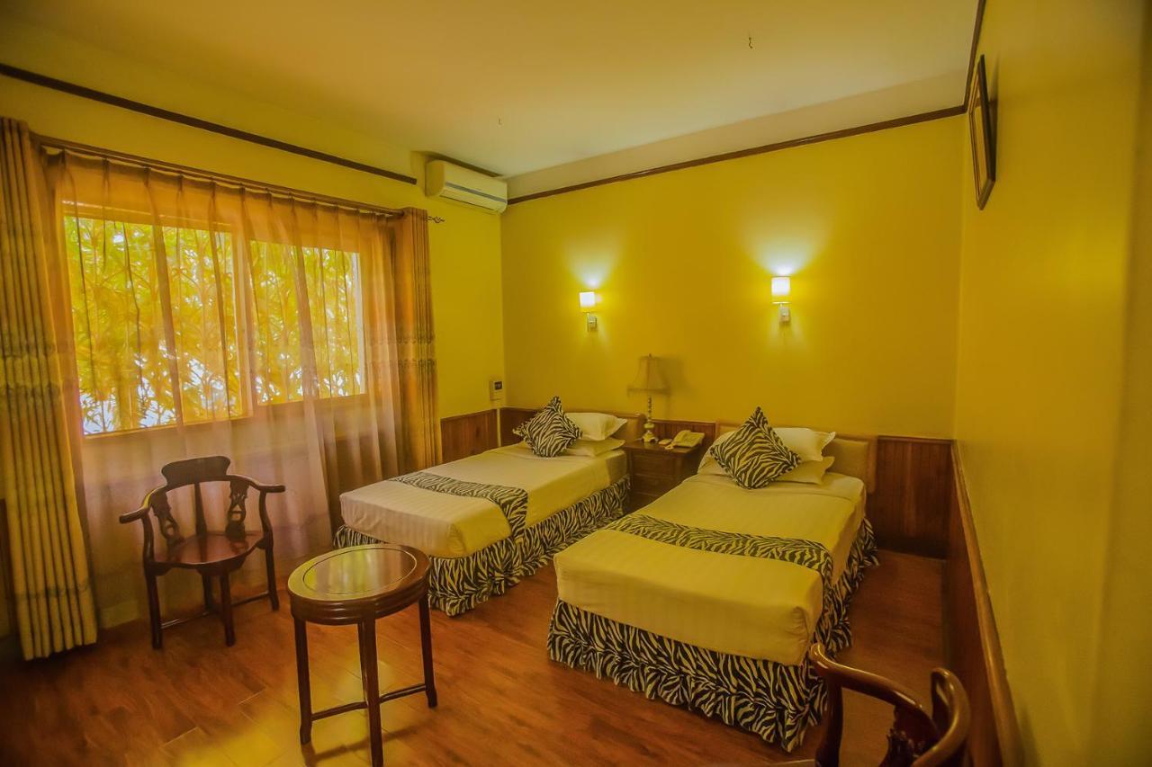 Shangri-La Hotel Uganda Кампала Екстериор снимка